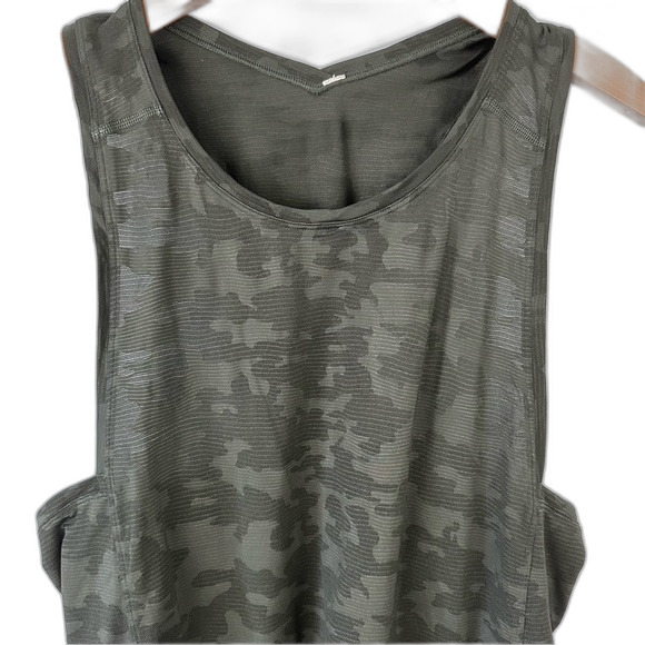 Lululemon Deep Camo Run For Days Tank - Picture 5 of 16